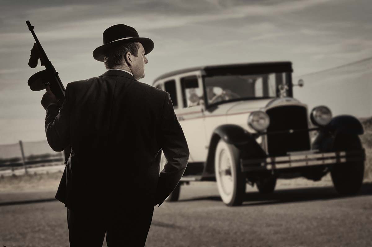 Chicago Crimes & Mobsters Tour