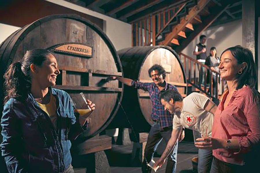 Cider House Experience, San Sebastian