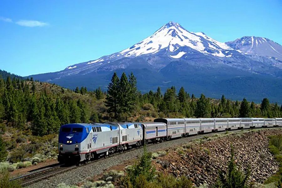 Amtrak Coast Starlight