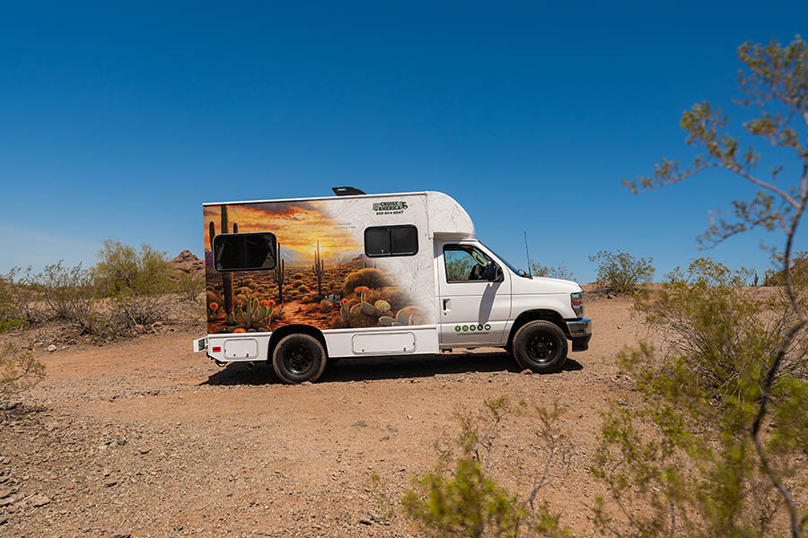 Cruise America C18 Motorhome