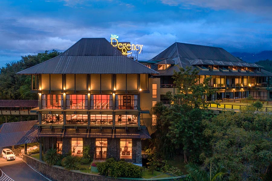 Earl's Regency Hotel, Kandy